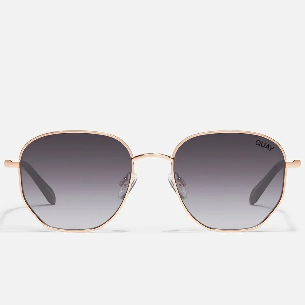 New Quay Australia Unisex Big Time Texture Gold Frame/Smoke Lens Sunglasses